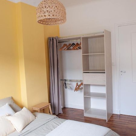 Appartement Spacieux Avec Balcon Et Parking Брест Екстер'єр фото