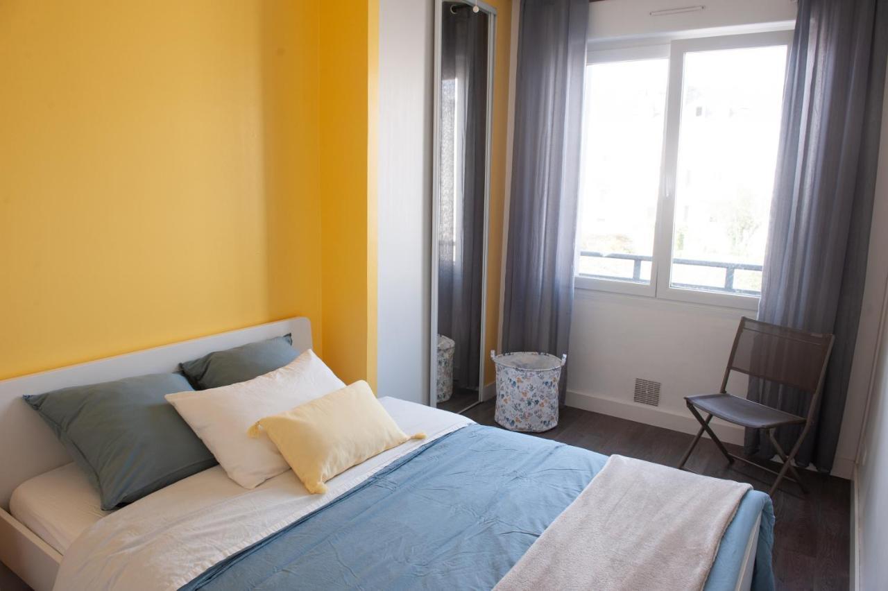 Appartement Spacieux Avec Balcon Et Parking Брест Екстер'єр фото